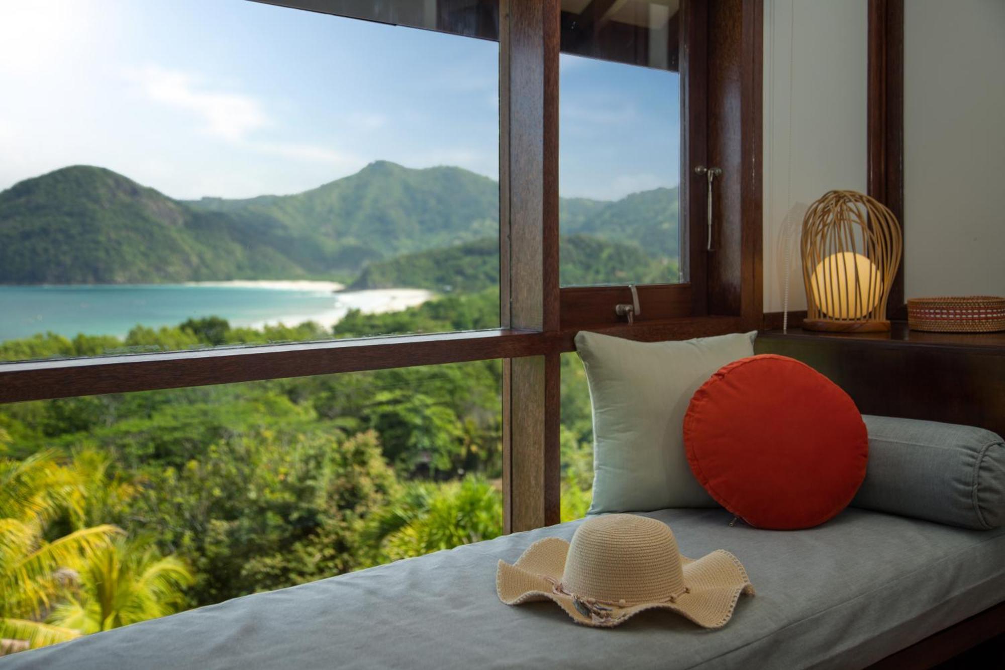 Sempiak Seaside Resort Selong Belanak Oda fotoğraf