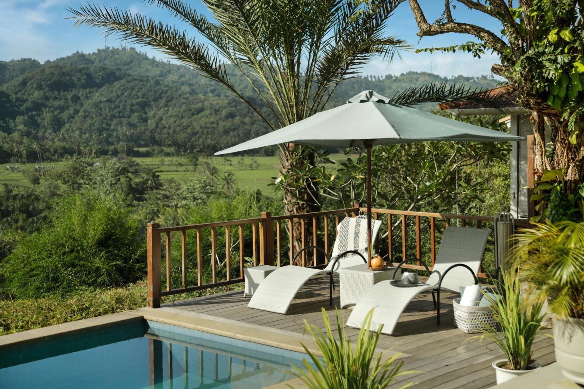 Sempiak Seaside Resort Selong Belanak Oda fotoğraf